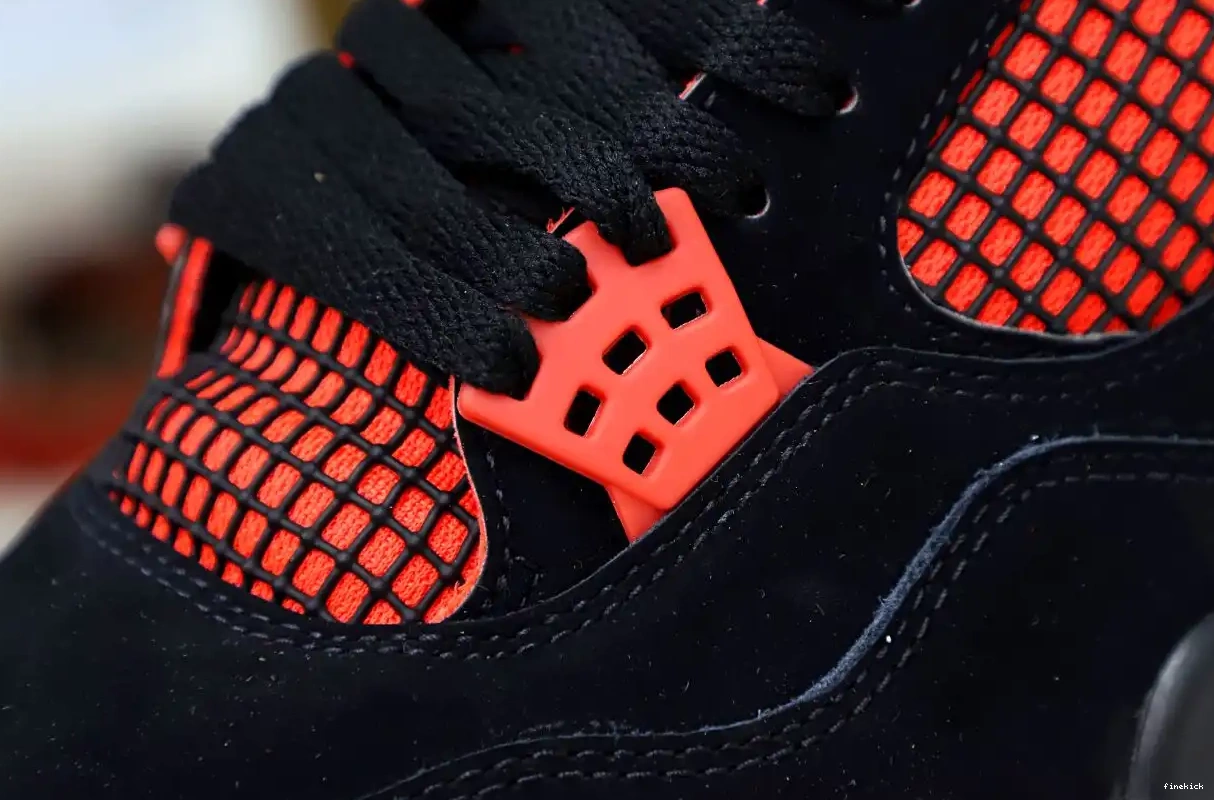 4 THUNDER' RETRO 'RED JORDAN AIR 0324